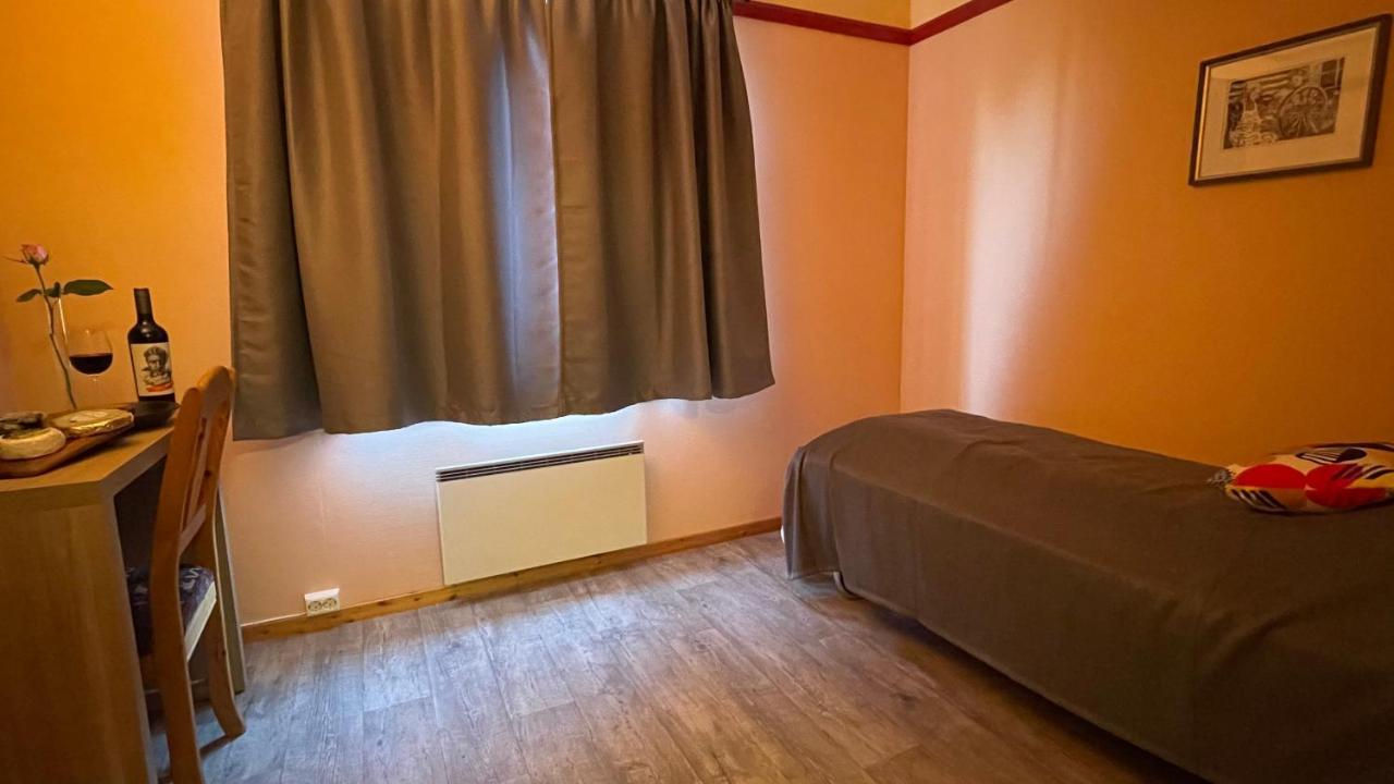 Somna Kro & Gjestegard Motel Vik  Eksteriør billede